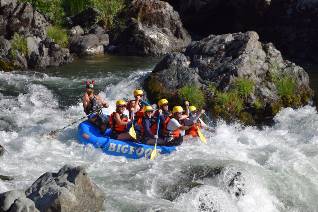 Group going through rapid rafting | Captured Moments | Bigfoot Rafting | Premier White Water Rafting Northern California